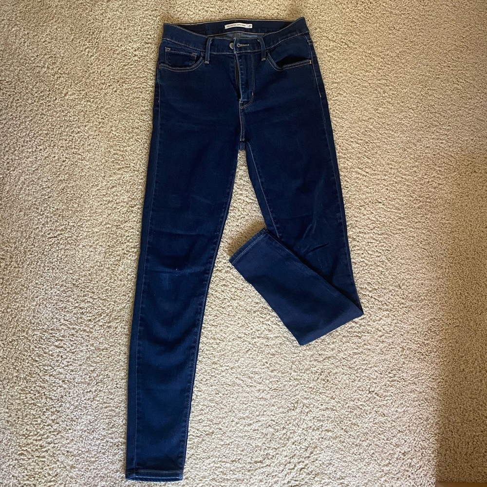 Levi’s 720 - super skinny high rise - size 27